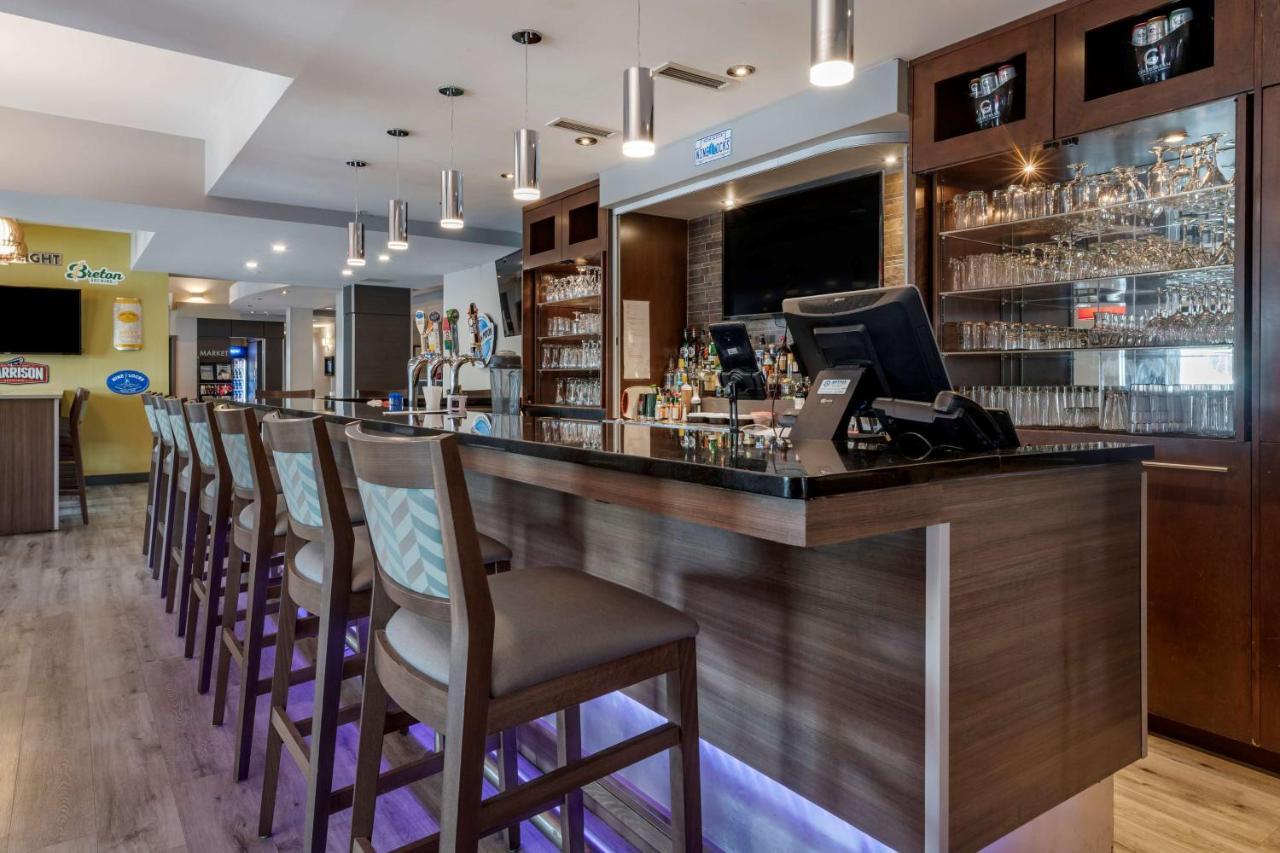 Best Western Plus Dartmouth Hotel & Suites Buitenkant foto