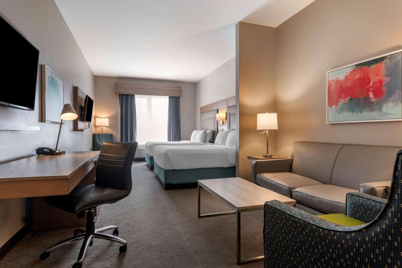 Best Western Plus Dartmouth Hotel & Suites Buitenkant foto